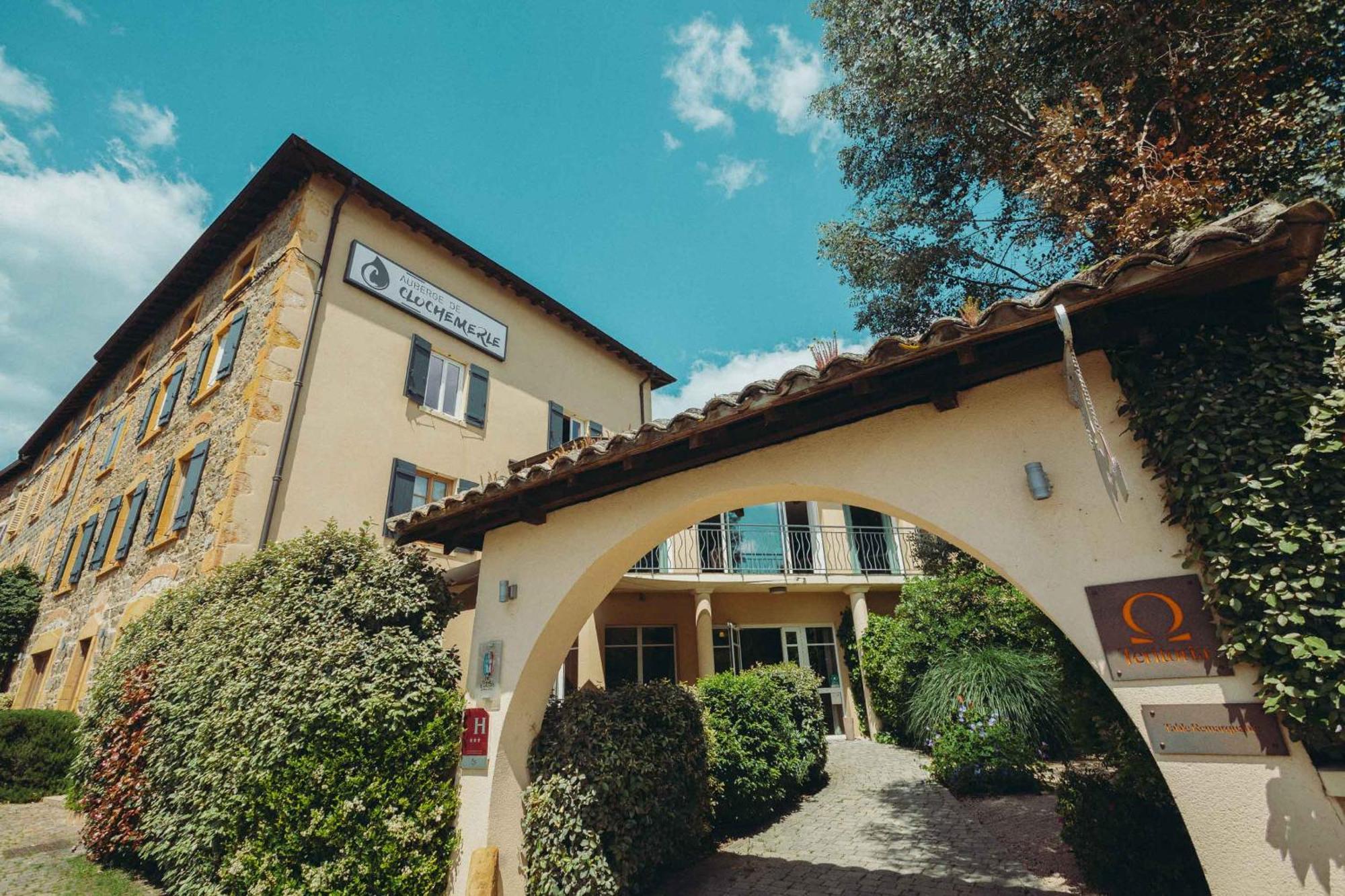 Auberge De Clochemerle Vaux-en-Beaujolais Buitenkant foto